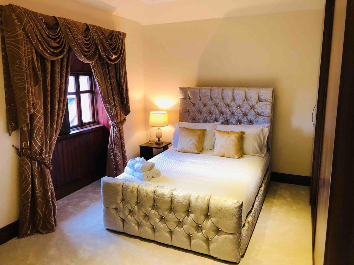 Beautiful 4-Bed Villa In 글라스고 외부 사진