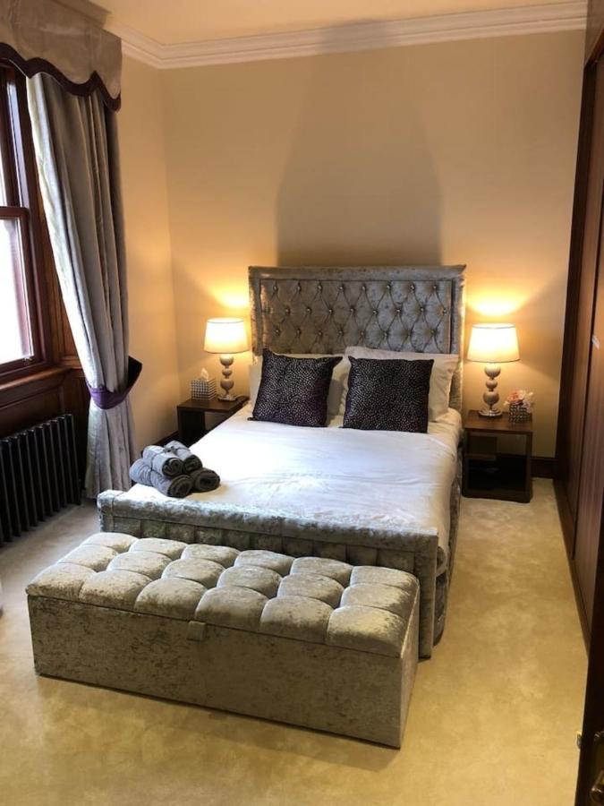 Beautiful 4-Bed Villa In 글라스고 외부 사진